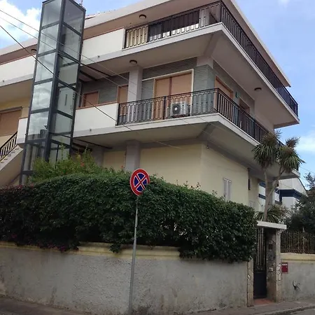 בית הארחה Casavale קרלופורטה