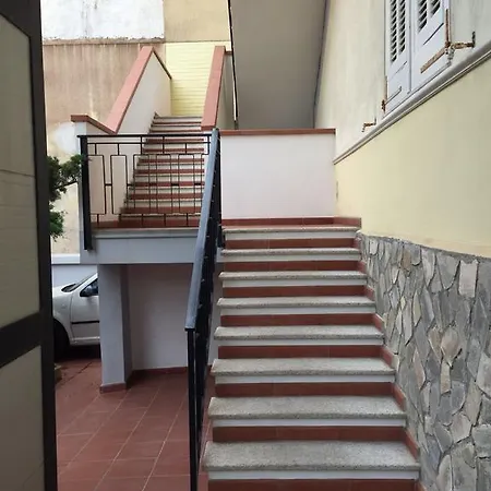 Guest house Casavale 3*