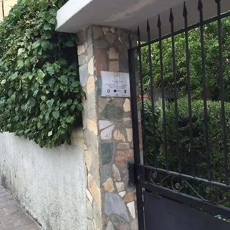 בית הארחה Casavale קרלופורטה